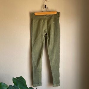 Green sculpt leggings